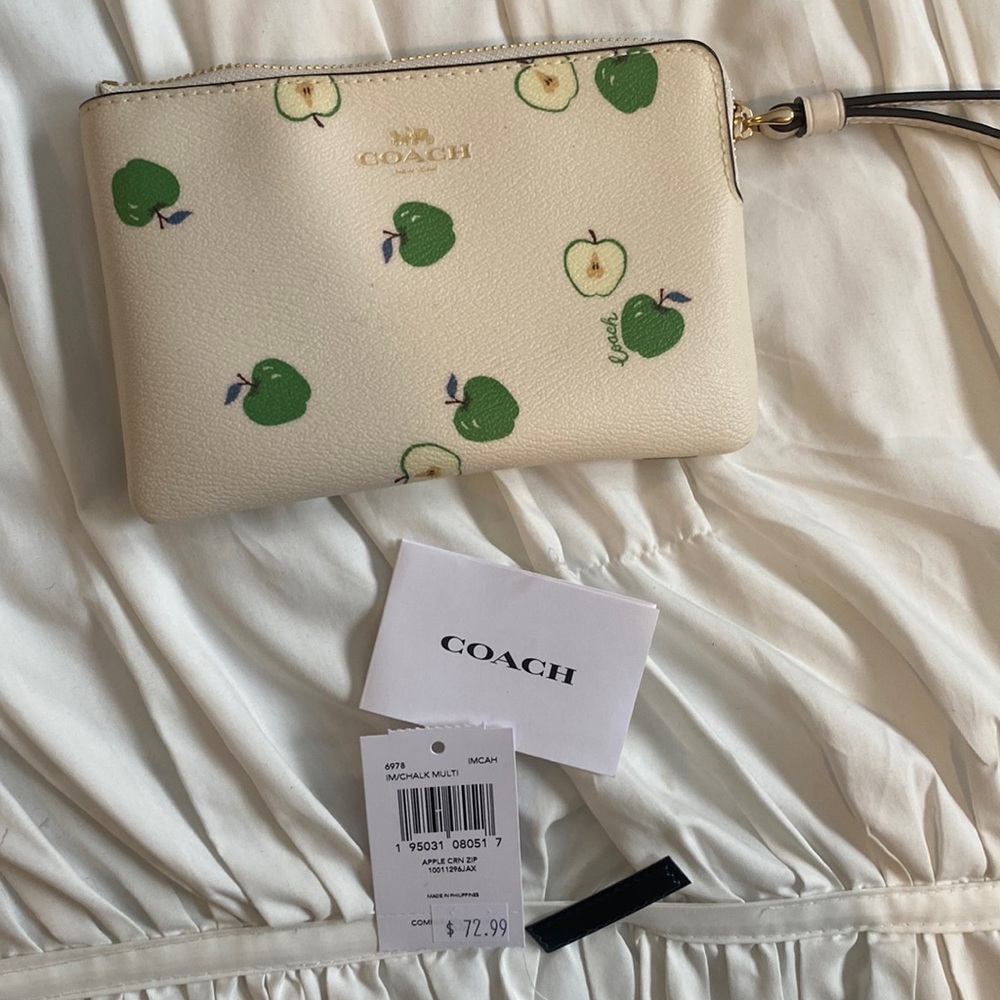 Coach wristlet! Brand New with tags!!!